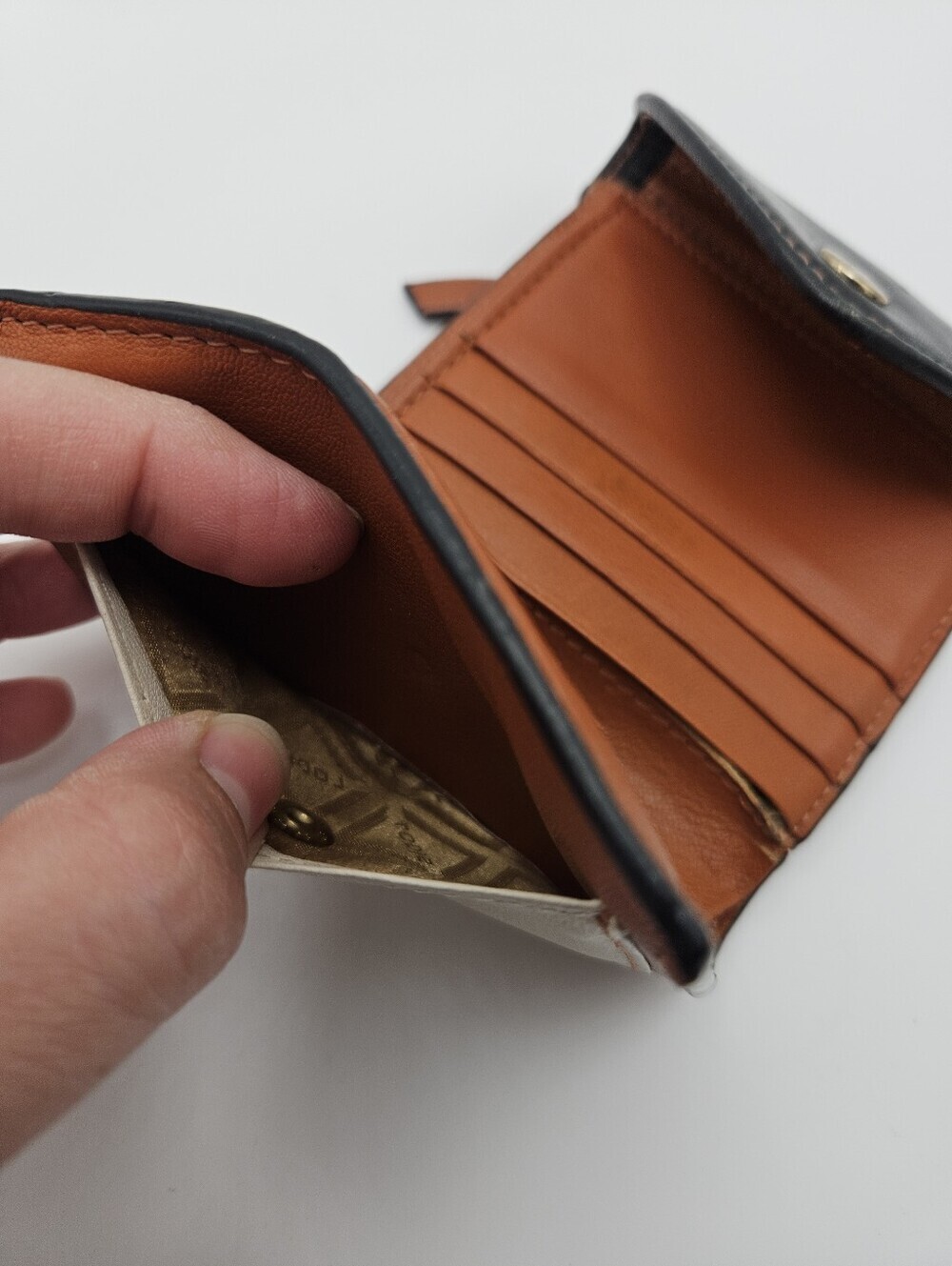 Lodis colorblock bifold wallet - Picture 7 of 12